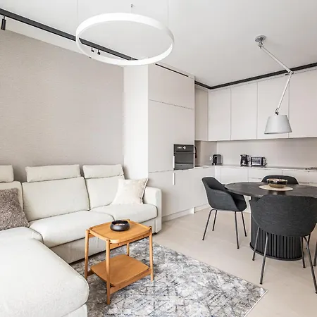 P&o Serviced Towarowa Square * Varsavia