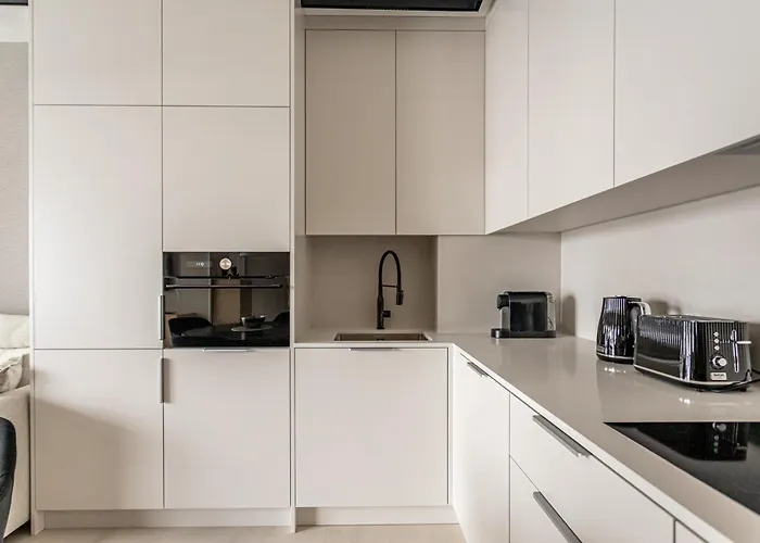 P&o Serviced Towarowa Square *