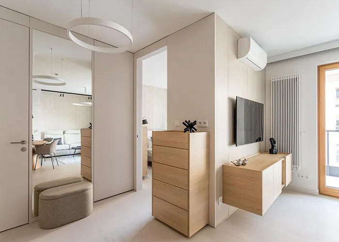 P&o Serviced Towarowa Square *