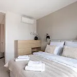 P&o Serviced Towarowa Square Apartment Warschau