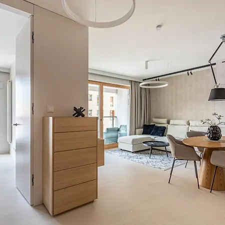 P&o Serviced Towarowa Square Apartment *