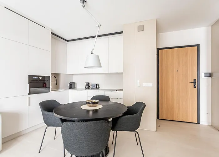 P&o Serviced Towarowa Square Apartment Warsaw