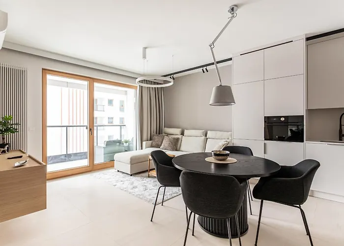 P&o Serviced Towarowa Square Apartment *