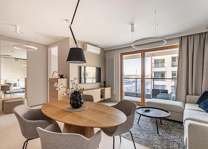 P&o Serviced Towarowa Square Apartment *