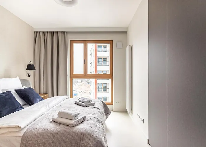 P&o Serviced Towarowa Square Varsó