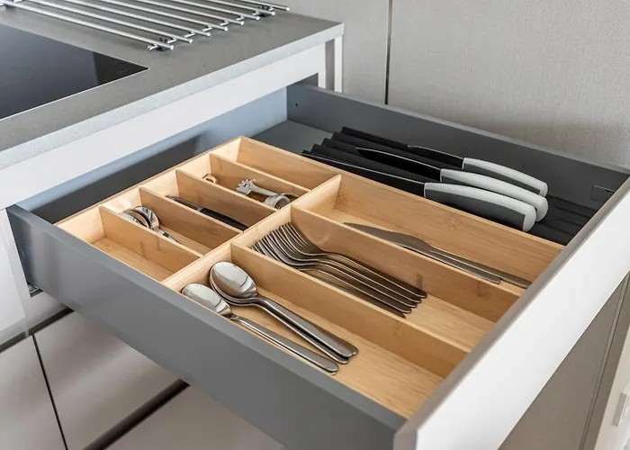 P&o Serviced Towarowa Square Apartman Varsó